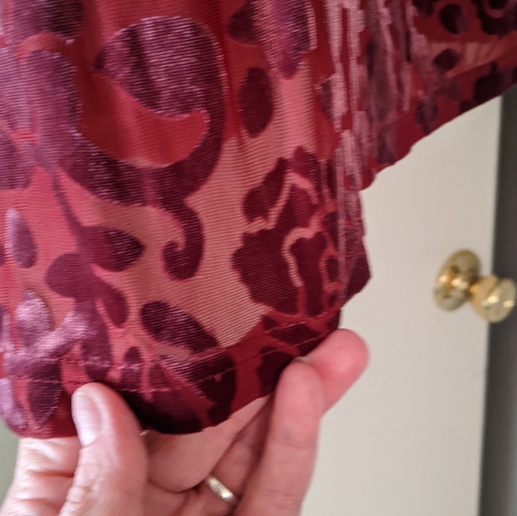 Velvet blouse 💃💃💃 - Picture 5 of 5